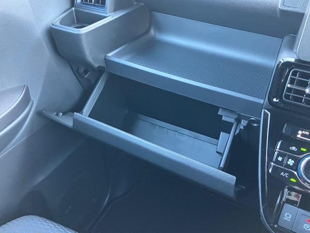 タントカスタムX両側電動スライドドア・プッシュボタンスタート・ステアリングスイッチ・オートエアコン・キーフリーシステム・シートヒーター・全周囲カメラ対応・パワーウィンドウ(佐賀県)の中古車