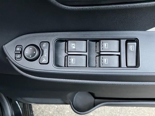 タントＸ片側電動スライドドア・プッシュボタンスタート・ステアリングスイッチ・オートエアコン・キーフリーシステム・シートヒーター・バックカメラ対応・パワーウィンドウ（佐賀県）の中古車