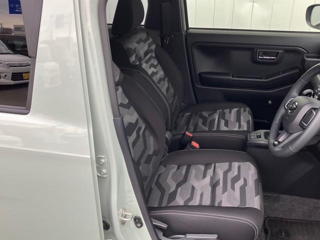 タフトG ダーククロムベンチャーコーナーセンサー・プッシュボタンスタート・ステアリングスイッチ・オートエアコン・キーフリーシステム・アルミホイール・パワーウィンドウ(佐賀県)の中古車