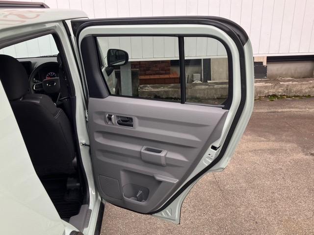 タフトG ダーククロムベンチャーコーナーセンサー・プッシュボタンスタート・ステアリングスイッチ・オートエアコン・キーフリーシステム・アルミホイール・パワーウィンドウ(佐賀県)の中古車