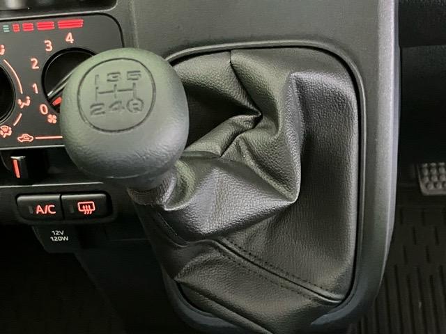 ハイゼットカーゴＤＸ２ＷＤ・ＭＴ車・衝突回避・ＡＭ／ＦＭラジオ・両側スライドドア・エコアイドル・コーナーセンサー・エアコン（佐賀県）の中古車