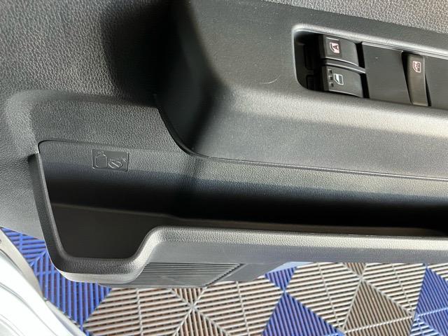 ハイゼットカーゴＤＸ２ＷＤ・ＭＴ車・衝突回避・ＡＭ／ＦＭラジオ・両側スライドドア・エコアイドル・コーナーセンサー・エアコン（佐賀県）の中古車