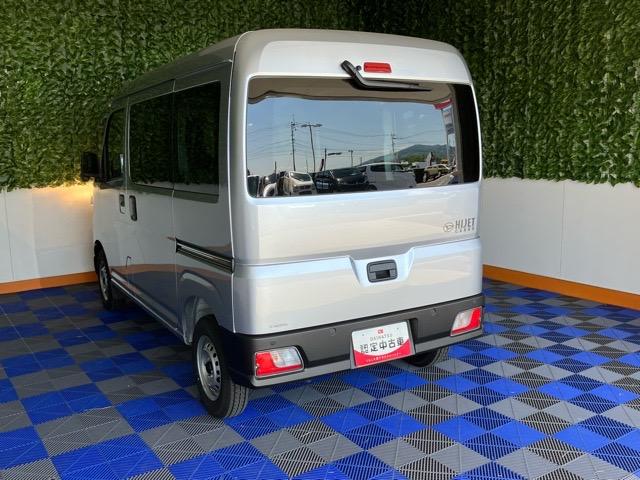 ハイゼットカーゴＤＸ２ＷＤ・ＭＴ車・衝突回避・ＡＭ／ＦＭラジオ・両側スライドドア・エコアイドル・コーナーセンサー・エアコン（佐賀県）の中古車