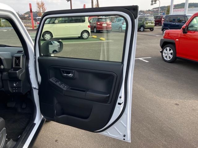 タフトＧ　ダーククロムベンチャーコーナーセンサー・プッシュボタンスタート・ステアリングスイッチ・オートエアコン・キーフリーシステム・アルミホイール・シートヒーター・パワーウィンドウ（佐賀県）の中古車