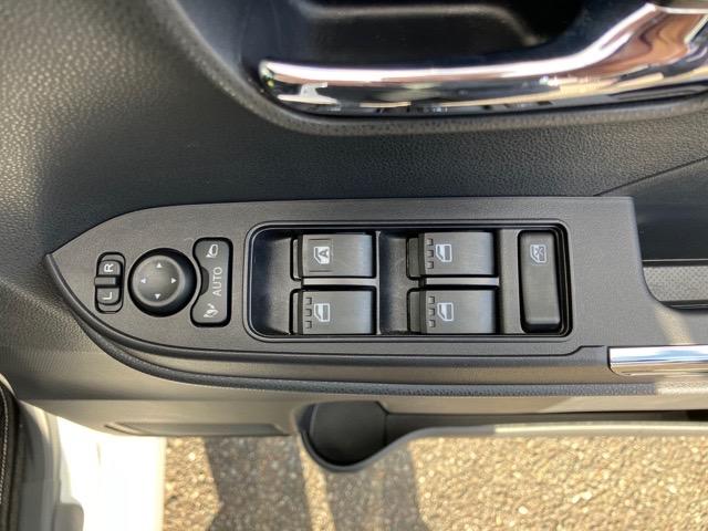 タントカスタムX両側電動スライドドア・プッシュボタンスタート・ステアリングスイッチ・オートエアコン・キーフリーシステム・シートヒーター・全周囲カメラ対応・アルミホイール・パワーウィンドウ(佐賀県)の中古車