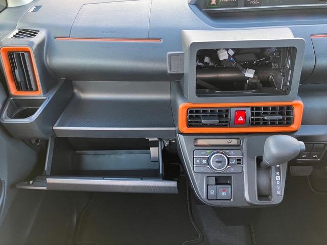 タントファンクロス両側電動スライドドア・プッシュボタンスタート・ステアリングスイッチ・オートエアコン・キーフリーシステム・シートヒーター・バックカメラ対応・パワーウィンドウ(佐賀県)の中古車