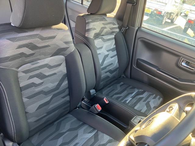 タフトＧ　クロムベンチャーコーナーセンサー・ディスプレイオーディオ・バックモニター・プッシュボタンスタート・ステアリングスイッチ・オートエアコン・キーフリーシステム・アルミホイール・シートヒーター・パワーウィンドウ（佐賀県）の中古車