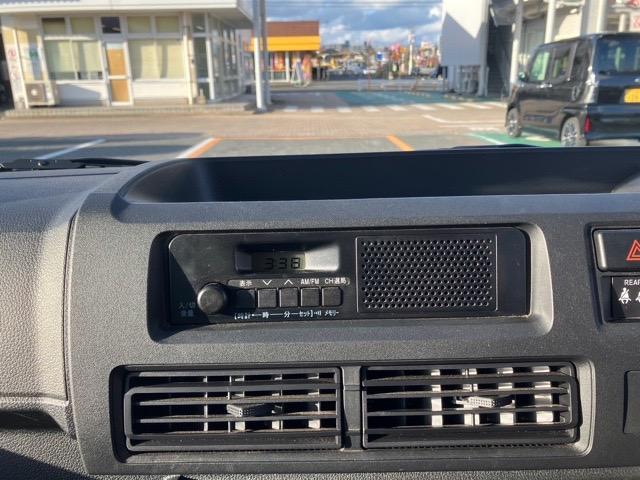 ハイゼットカーゴＤＸ２ＷＤ・ＣＶＴ車・衝突回避・ＡＭ／ＦＭラジオ・両側スライドドア・エコアイドル・コーナーセンサー・エアコン（佐賀県）の中古車