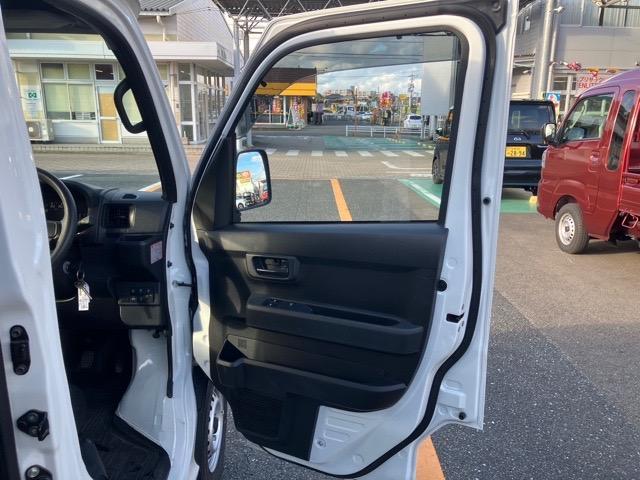 ハイゼットカーゴＤＸ２ＷＤ・ＣＶＴ車・衝突回避・ＡＭ／ＦＭラジオ・両側スライドドア・エコアイドル・コーナーセンサー・エアコン（佐賀県）の中古車