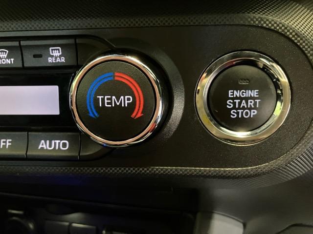 ロッキーＸドラレコ・プッシュボタンスタート・ステアリングスイッチ・オートエアコン・キーフリー・コーナーセンサー・アルミホイール・パワーウィンドウ（佐賀県）の中古車