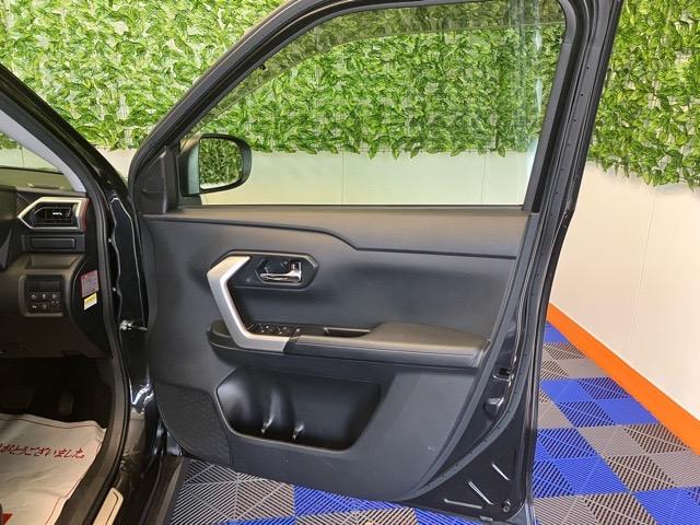 ロッキーＸドラレコ・プッシュボタンスタート・ステアリングスイッチ・オートエアコン・キーフリー・コーナーセンサー・アルミホイール・パワーウィンドウ（佐賀県）の中古車