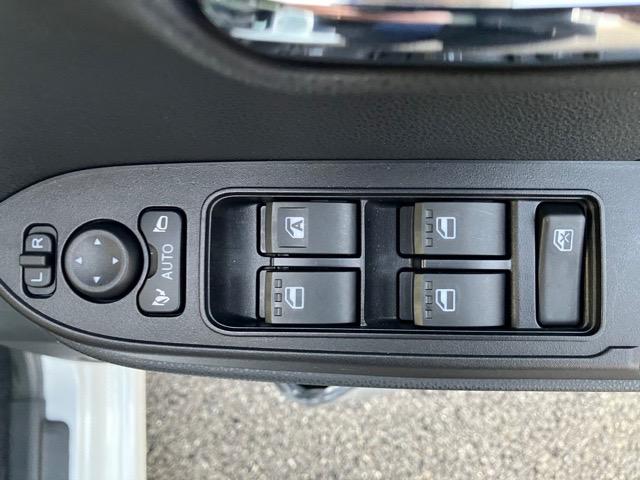 タントカスタムＲＳ両側電動スライドドア・プッシュボタンスタート・ステアリングスイッチ・オートエアコン・キーフリーシステム・シートヒーター・全周囲カメラ対応・アルミホイール・パワーウィンドウ（佐賀県）の中古車