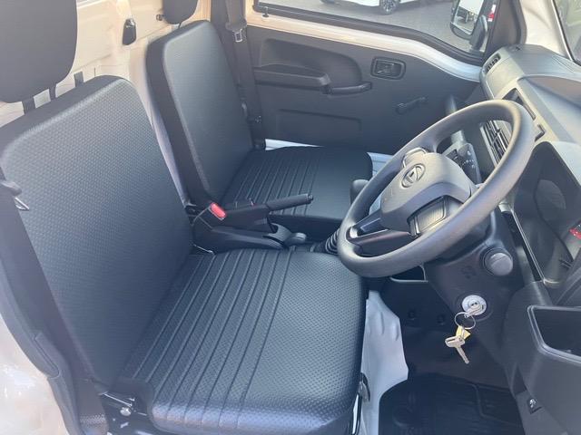 ハイゼットトラックスタンダード 農用スペシャル4WD・MT車・衝突回避・コーナーセンサー・エコアイドル・ラジオ・エアコン(佐賀県)の中古車