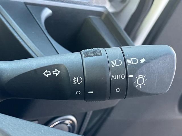 タントカスタムRS両側電動スライドドア・プッシュボタンスタート・ステアリングスイッチ・オートエアコン・キーフリーシステム・シートヒーター・全周囲カメラ対応・アルミホイール・パワーウィンドウ(佐賀県)の中古車