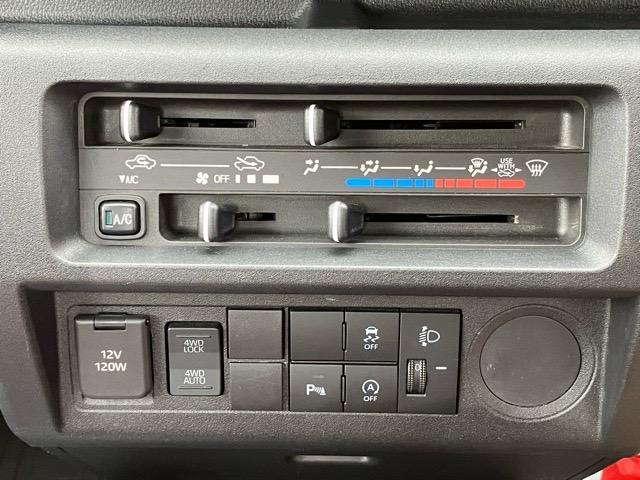 ハイゼットトラックスタンダード４ＷＤ・ＣＶＴ車・コーナーセンサー・エコアイドル・ラジオ・エアコン（佐賀県）の中古車