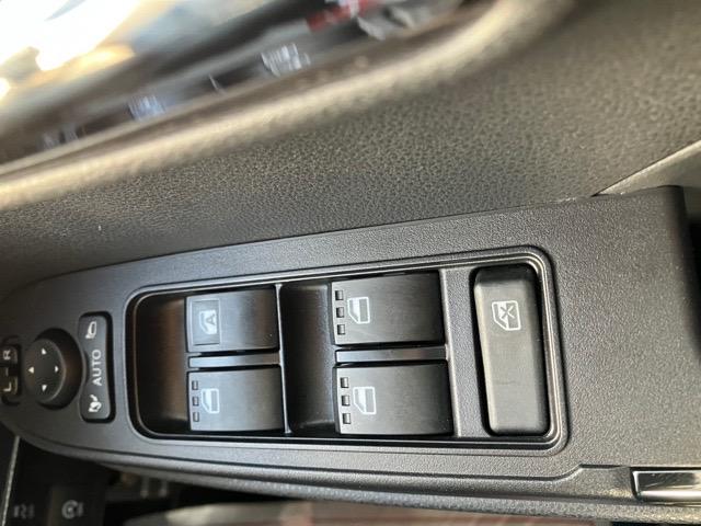 タントカスタムＸ両側電動スライドドア・プッシュボタンスタート・ステアリングスイッチ・オートエアコン・キーフリーシステム・シートヒーター・全周囲カメラ対応・アルミホイール・パワーウィンドウ（佐賀県）の中古車