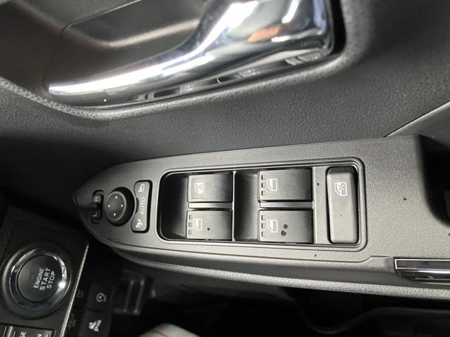 タントカスタムＲＳ両側電動スライドドア・プッシュボタンスタート・ステアリングスイッチ・オートエアコン・キーフリーシステム・シートヒーター・バックカメラ対応・アルミホイール・パワーウィンドウ（佐賀県）の中古車