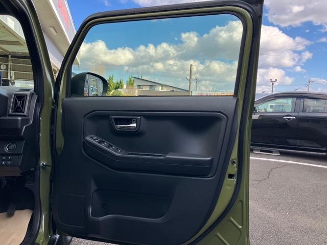 タフトＧ　クロムベンチャーコーナーセンサー・プッシュボタンスタート・ステアリングスイッチ・オートエアコン・キーフリーシステム・アルミホイール・シートヒーター・パワーウィンドウ（佐賀県）の中古車