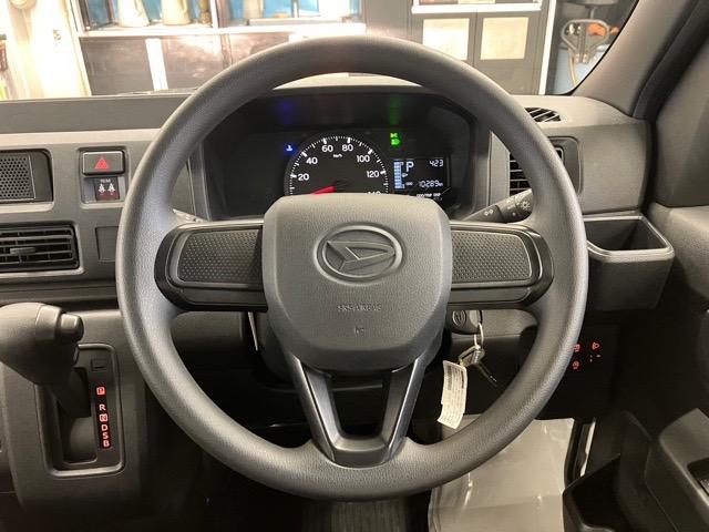 ハイゼットカーゴＤＸ２ＷＤ・ＣＶＴ車・衝突回避・ＡＭ／ＦＭラジオ・両側スライドドア・エコアイドル・キーレスエントリー・コーナーセンサー・エアコン（佐賀県）の中古車