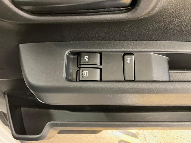 ハイゼットカーゴＤＸ２ＷＤ・ＣＶＴ車・衝突回避・ＡＭ／ＦＭラジオ・両側スライドドア・エコアイドル・キーレスエントリー・コーナーセンサー・エアコン（佐賀県）の中古車