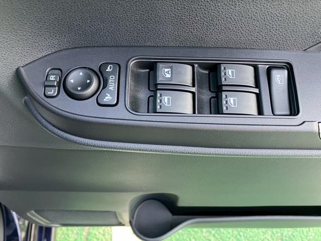 タントカスタムＸ両側電動スライドドア・プッシュボタンスタート・ステアリングスイッチ・オートエアコン・キーフリーシステム・シートヒーター・バックカメラ対応・アルミホイール・パワーウィンドウ（佐賀県）の中古車