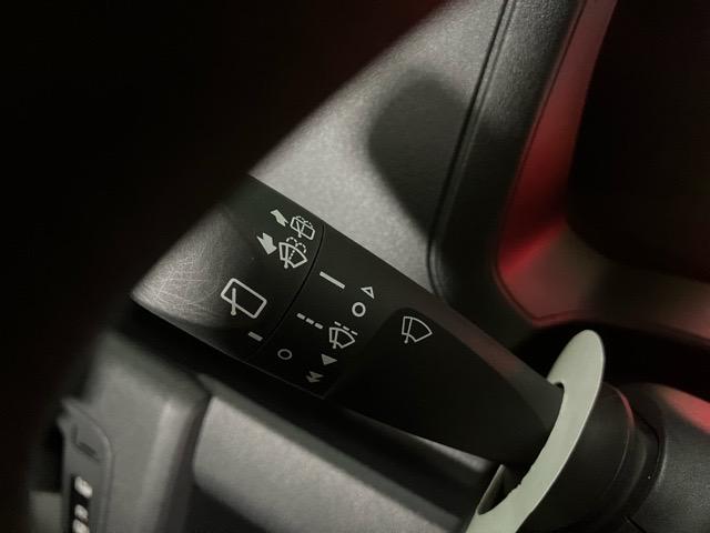 ハイゼットカーゴＤＸ４ＷＤ・ＣＶＴ車・衝突回避・ＡＭ／ＦＭラジオ・両側スライドドア・エコアイドル・コーナーセンサー・エアコン（佐賀県）の中古車