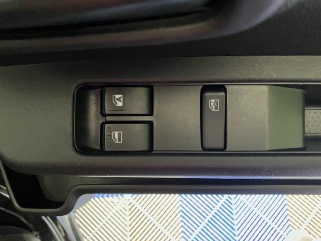 ハイゼットカーゴＤＸ４ＷＤ・ＣＶＴ車・衝突回避・ＡＭ／ＦＭラジオ・両側スライドドア・エコアイドル・コーナーセンサー・エアコン（佐賀県）の中古車