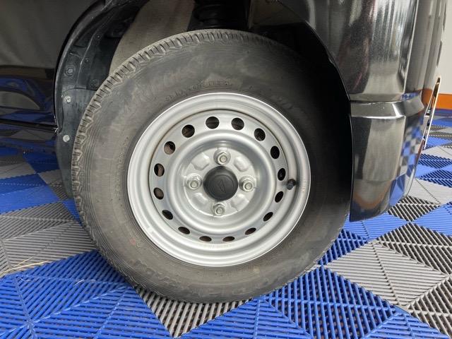 ハイゼットカーゴＤＸ４ＷＤ・ＣＶＴ車・衝突回避・ＡＭ／ＦＭラジオ・両側スライドドア・エコアイドル・コーナーセンサー・エアコン（佐賀県）の中古車