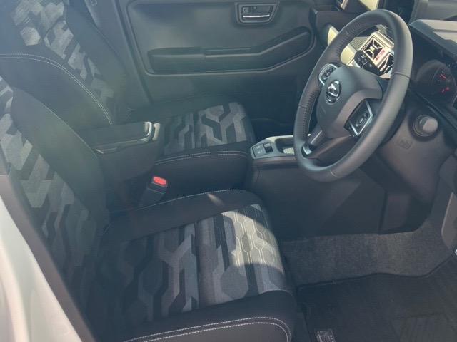 タフトGターボ クロムベンチャーコーナーセンサー・プッシュボタンスタート・ステアリングスイッチ・オートエアコン・キーフリーシステム・アルミホイール・シートヒーター・パワーウィンドウ(佐賀県)の中古車