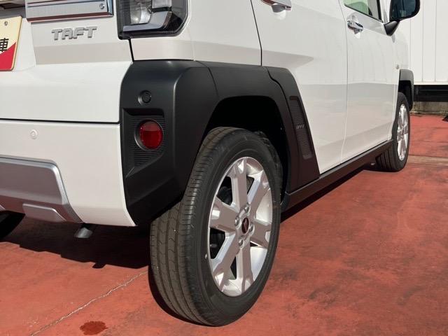 タフトGターボ クロムベンチャーコーナーセンサー・プッシュボタンスタート・ステアリングスイッチ・オートエアコン・キーフリーシステム・アルミホイール・シートヒーター・パワーウィンドウ(佐賀県)の中古車