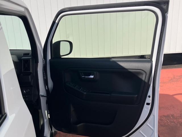 タフトGターボ クロムベンチャーコーナーセンサー・プッシュボタンスタート・ステアリングスイッチ・オートエアコン・キーフリーシステム・アルミホイール・シートヒーター・パワーウィンドウ(佐賀県)の中古車