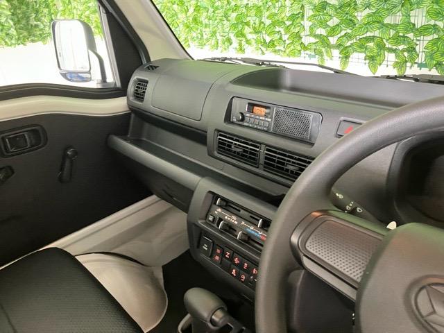 ハイゼットトラックスタンダード　農用スペシャル４ＷＤ・ＣＶＴ車・衝突回避・作業灯・ＡＭ／ＦＭラジオ・コーナーセンサー・エコアイドル・エアコン（佐賀県）の中古車