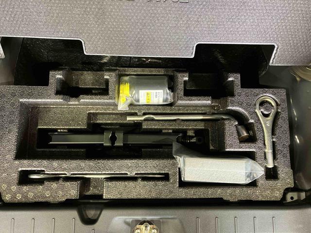 タントカスタムＸセレクション（車内　消臭・抗菌　処理済）　衝突被害軽減システム　４ＷＤ　両側パワースライドドア　ナビ　バックカメラ　アルミホイール　キーフリーシステム（新潟県）の中古車