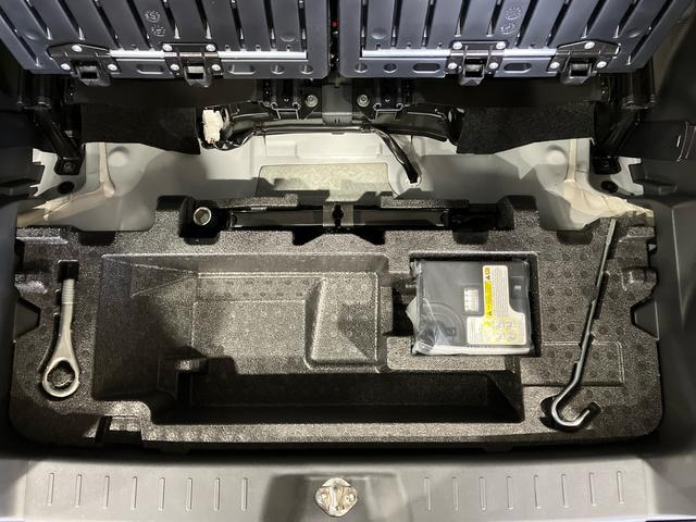 ムーヴキャンバスＧメイクアップリミテッド　ＳＡIII（車内　消臭・抗菌　処理済）　衝突被害軽減システム　４ＷＤ　両側パワースライドドア　ナビ　パノラマモニター　キーフリーシステム（新潟県）の中古車