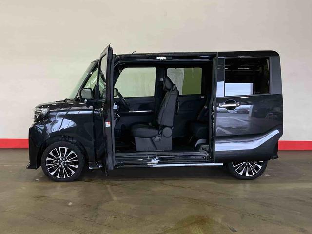 タントカスタムＲＳ（車内　消臭・抗菌　処理済）　衝突被害軽減システム　４ＷＤ　両側パワースライドドア　バックカメラ　アルミホイール　キーフリーシステム（新潟県）の中古車