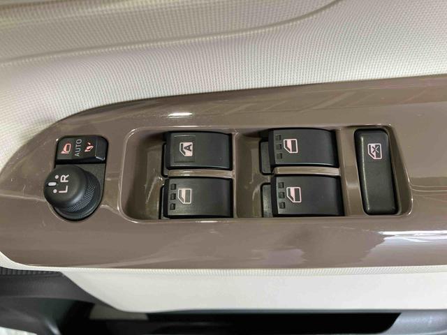 ムーヴキャンバスＸメイクアップリミテッド　ＳＡIII（車内　消臭・抗菌　処理済）　衝突被害軽減システム　４ＷＤ　両側パワースライドドア　ナビ　パノラマモニター　キーフリーシステム（新潟県）の中古車