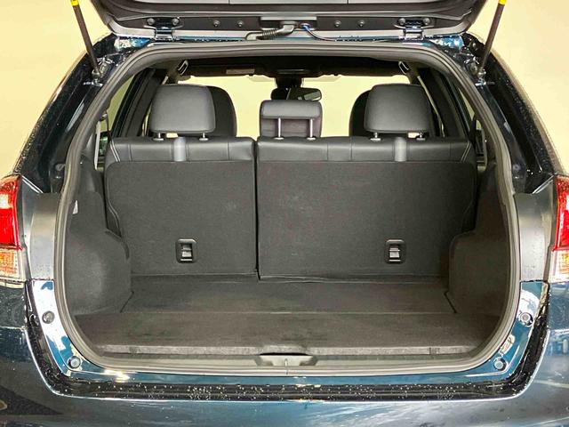 カローラフィールダー１．５Ｇ　ダブルバイビー（車内　消臭・抗菌　処理済）　衝突被害軽減システム　４ＷＤ　ナビ　バックカメラ　アルミホイール　スマートキー（新潟県）の中古車