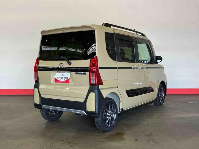 タントファンクロス（車内　消臭・抗菌　処理済）　衝突被害軽減システム　４ＷＤ　両側パワースライドドア　パノラマモニター　アルミホイール　キーフリーシステム（新潟県）の中古車