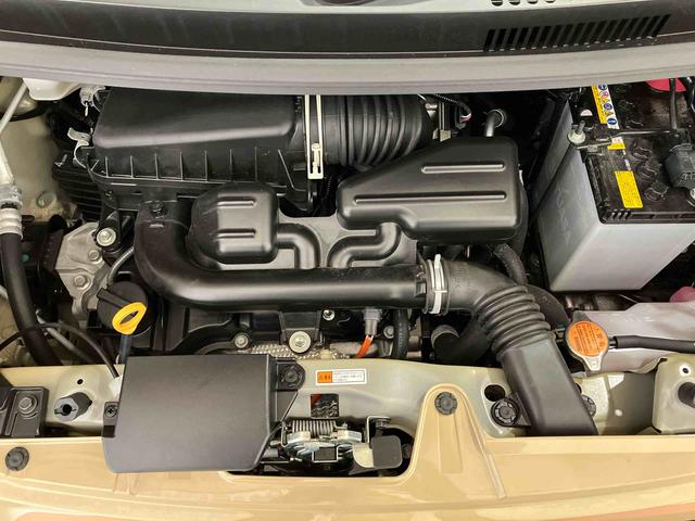 タントファンクロス（車内　消臭・抗菌　処理済）　衝突被害軽減システム　４ＷＤ　両側パワースライドドア　パノラマモニター　アルミホイール　キーフリーシステム（新潟県）の中古車