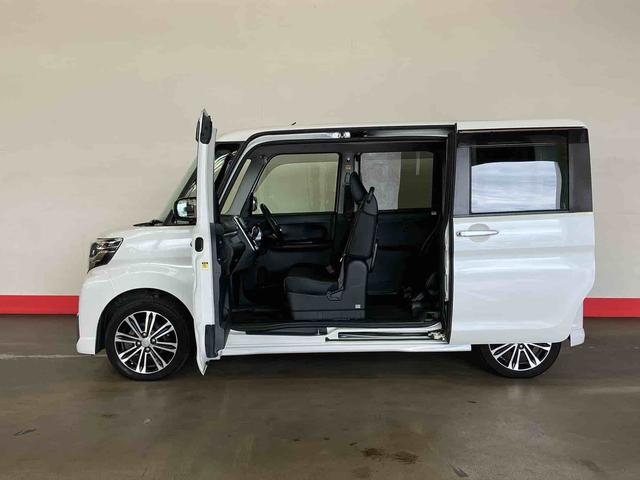 タントカスタムＲＳ　トップエディションＳＡII（車内　消臭・抗菌　処理済）　衝突被害軽減システム　４ＷＤ　両側パワースライドドア　ナビ　バックカメラ　アルミホイール　キーフリーシステム（新潟県）の中古車