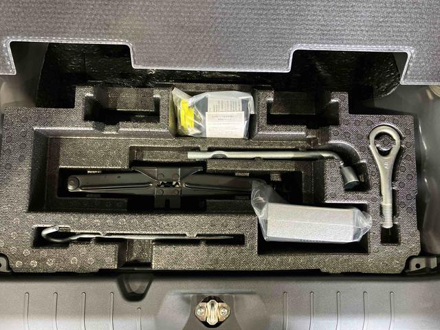 タントＸ（車内　消臭・抗菌　処理済）　衝突被害軽減システム　４ＷＤ　片側パワースライドドア　ナビ　バックカメラ　キーフリーシステム（新潟県）の中古車