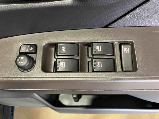 トールＧ（車内　消臭・抗菌　処理済）　衝突被害軽減システム　両側パワースライドドア　ナビ　バックカメラ　キーフリーシステム（新潟県）の中古車