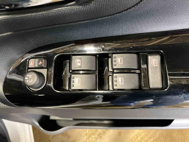 ムーヴキャンバスＧブラックアクセントＶＳ　ＳＡIII（車内　消臭・抗菌　処理済）　衝突被害軽減システム　両側パワースライドドア　ナビ　パノラマモニター　アルミホイール　キーフリーシステム（新潟県）の中古車