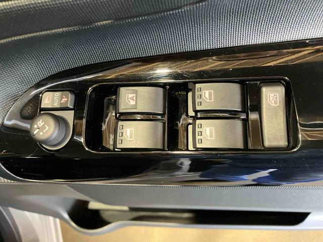 ムーヴキャンバスＧブラックインテリアＶＳ　ＳＡIII（車内　消臭・抗菌　処理済）　衝突被害軽減システム　４ＷＤ　両側パワースライドドア　ナビ　パノラマモニター　キーフリーシステム（新潟県）の中古車