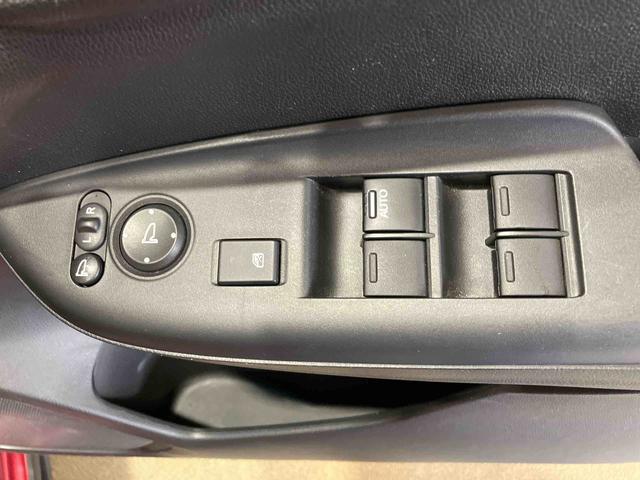 フィット１３Ｇ・Ｌ　ホンダセンシング（車内　消臭・抗菌　処理済）　衝突被害軽減システム　４ＷＤ　ナビ　バックカメラ　アルミホイール　スマートキー（新潟県）の中古車