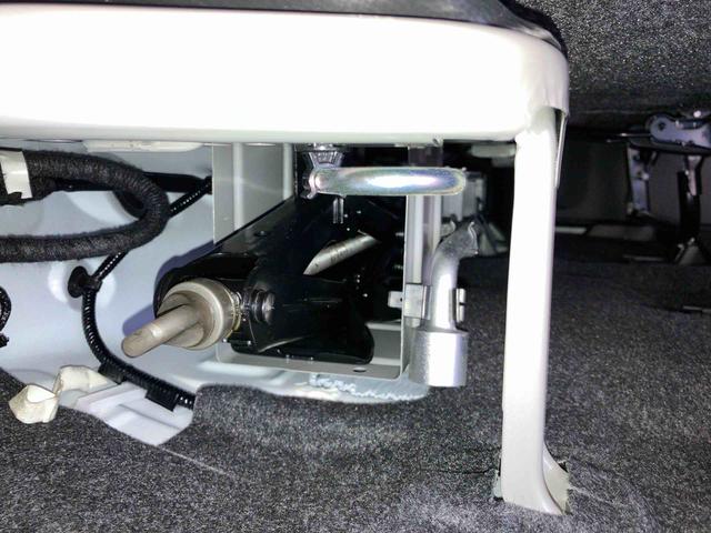 ハイゼットカーゴクルーズターボ（車内　消臭・抗菌　処理済）　衝突被害軽減システム　４ＷＤ　両側スライドドア　ナビ　キーフリーシステム（新潟県）の中古車