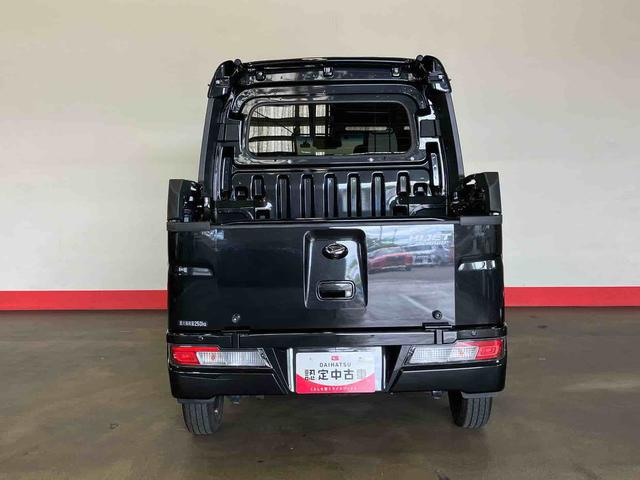 ハイゼットカーゴデッキバンＧ（車内　消臭・抗菌　処理済）　衝突被害軽減システム　４ＷＤ　ナビ　バックカメラ　キーレスエントリー（新潟県）の中古車