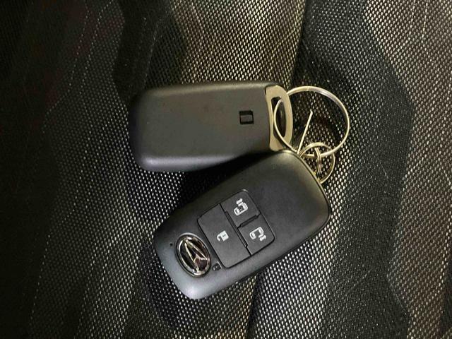 タントファンクロス（車内　消臭・抗菌　処理済）　衝突被害軽減システム　４ＷＤ　両側パワースライドドア　アルミホイール　キーフリーシステム（新潟県）の中古車