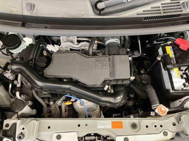 トールカスタムＧ（車内　消臭・抗菌　処理済）　衝突被害軽減システム　４ＷＤ　両側パワースライドドア　アダプティブクルーズコントロール　ナビ　パノラマモニター　アルミホイール　キーフリーシステム（新潟県）の中古車