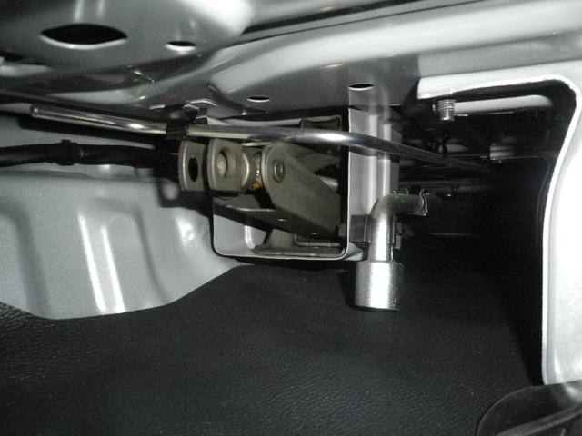 ハイゼットカーゴＤＸ　ＳＡIII（車内　消臭・抗菌　処理済）　衝突被害軽減システム　４ＷＤ　５速マニュアル　両側パスライドドア　キーレスエントリー（新潟県）の中古車